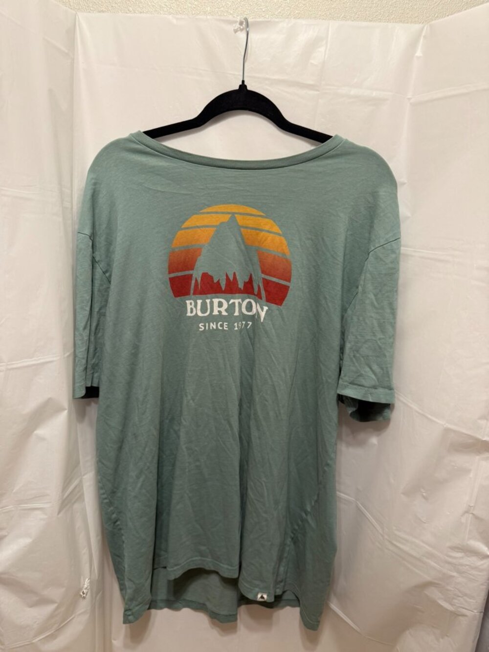 Burton Since 1977 Mountain Sunset Graphic Organic Cotton T-Shirt Green XXL